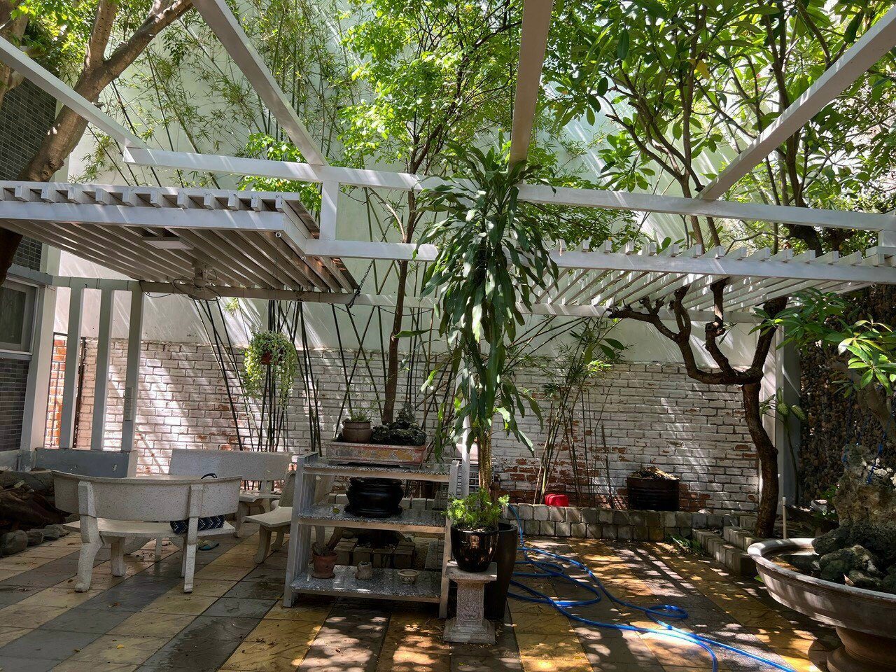 Beautiful house for rent with garden in the North | 3 bedrooms | 20 mil/month